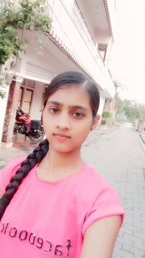 Katyayani Ojhha  home tutor in Prayagraj.